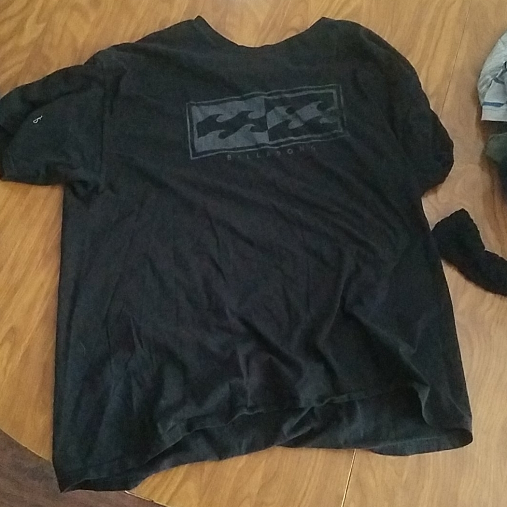 Billabong Tee shirt